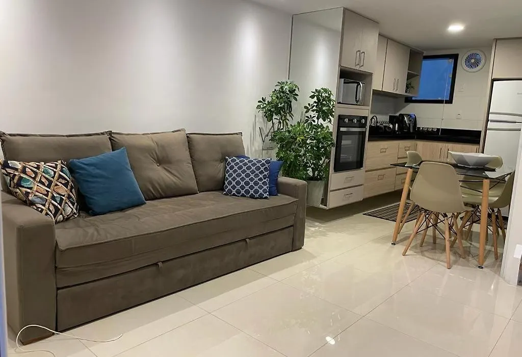 Apartamento impecável ao lado da Praia Grande para até 8 pessoas-1